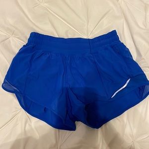 Lululemon Hotty hot 2.5